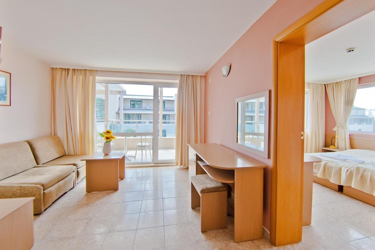 Family Hotel Morska Zvezda Balchik Exterior photo