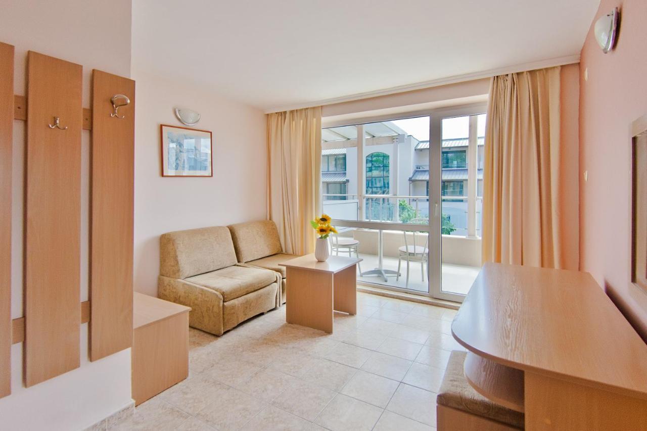Family Hotel Morska Zvezda Balchik Exterior photo