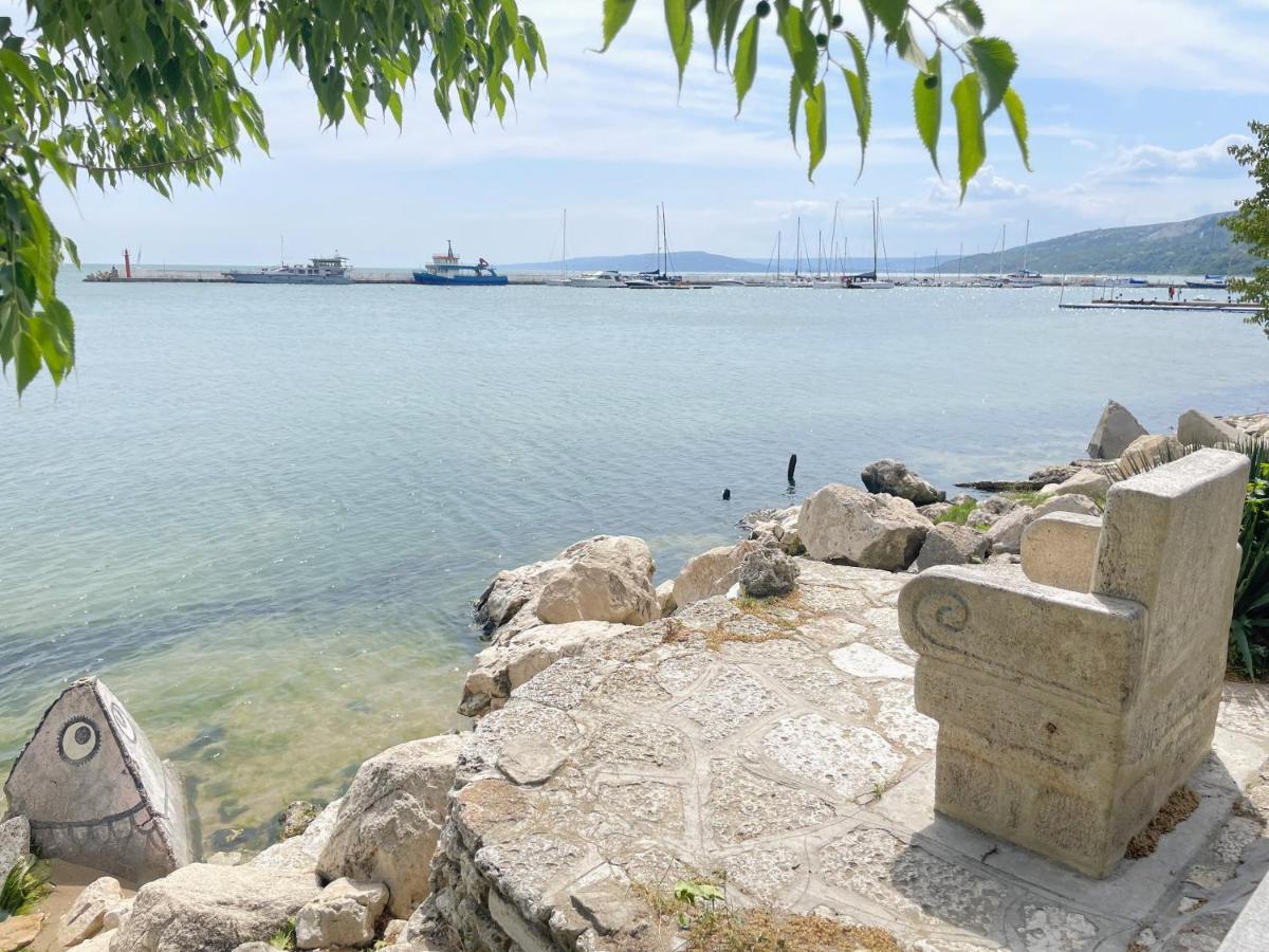 Family Hotel Morska Zvezda Balchik Exterior photo