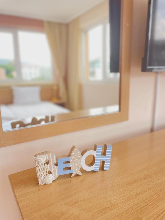 Family Hotel Morska Zvezda Balchik Exterior photo