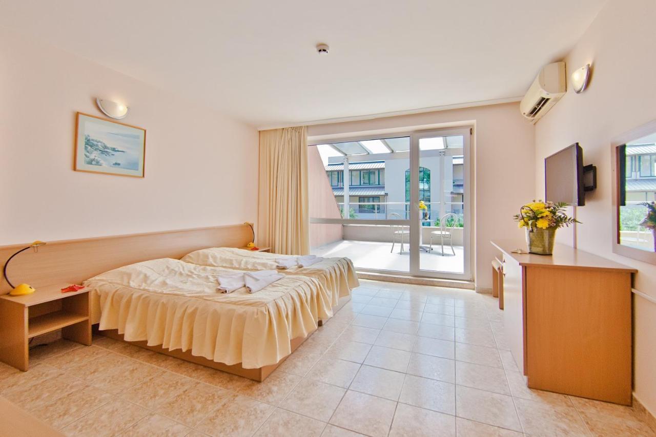 Family Hotel Morska Zvezda Balchik Exterior photo