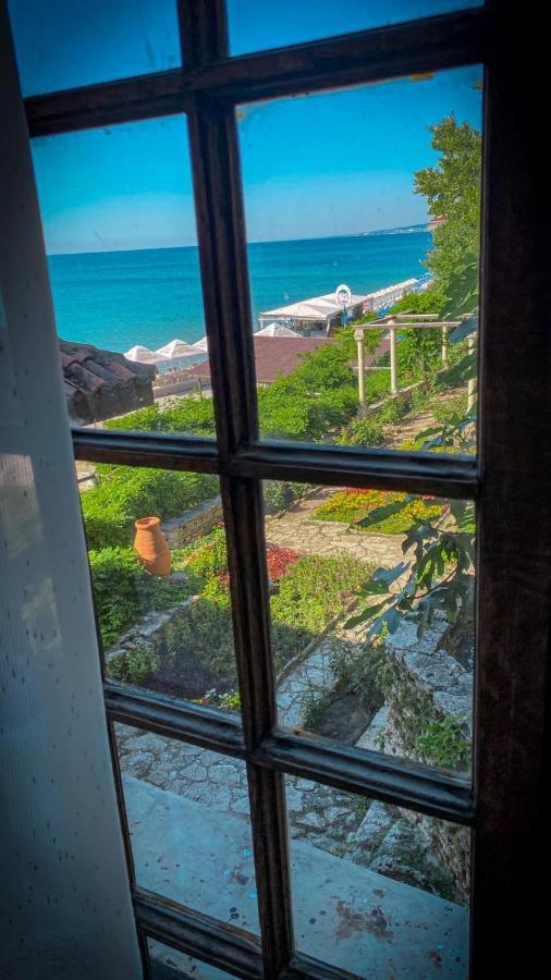 Family Hotel Morska Zvezda Balchik Exterior photo