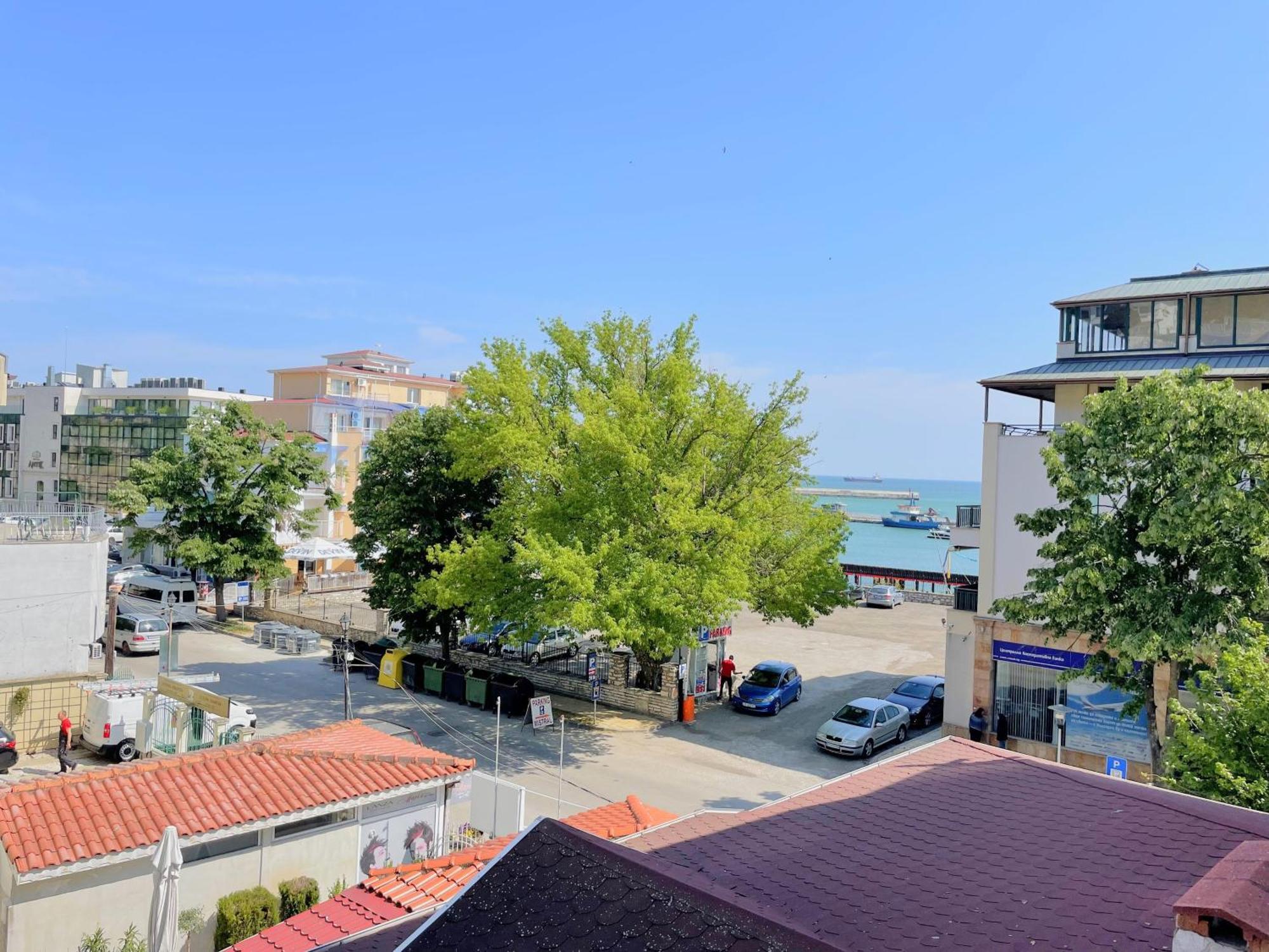 Family Hotel Morska Zvezda Balchik Exterior photo